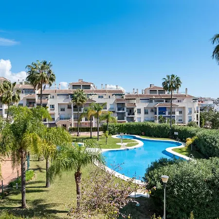 Apartment Sunny Getaway With Pool In - Ref M54