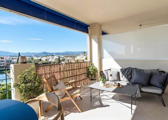Apartment Sunny Getaway With Pool In - Ref M54 Marbella