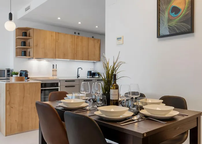 Sunny Getaway With Pool In - Ref M54 Apartment *